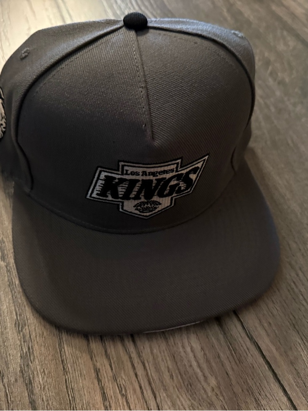 Los Angeles Kings Black Snapback Hat